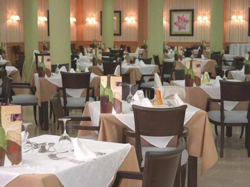 Grupotel Aldea Cala'N Bosch Son Xoriguer Restaurant photo
